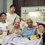 Wanda Hamidah dan ayah Saat di RS jpg