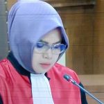 Dwi Elya Rahma Sulistiyowati  Saat Membacakan putusan di Sidang Amar Zoni